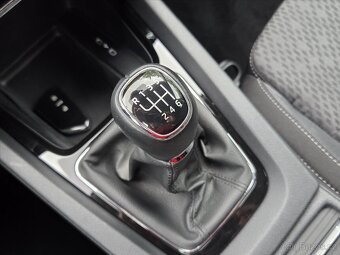 Škoda Octavia 2,0 TDi 85kW Style ČR 1.maj CR 6M/T Style Pake - 13