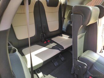 Prodám Kia Sorento - 13