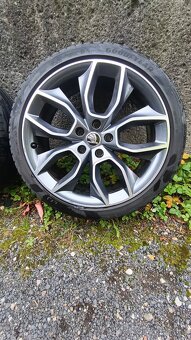 Originální 19" kola Škoda Octavia IV Manaslu + letní pneu - 13