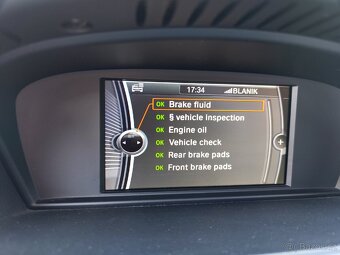 BMW řada 3, 320 D, Xenony - 13