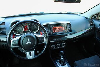 Mitsubishi Lancer EVO X 2.0 MIVEC Turbo 4WD TC-SST 4WD MR - 13