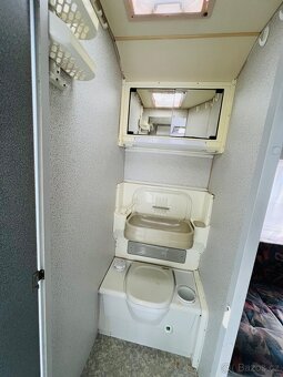 🚐 Beyerland, stanová předsíň, pojezdy, perfektní stav 🚐 - 13