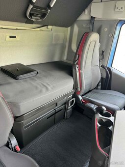 Volvo FH 460 TurboCompound - 13