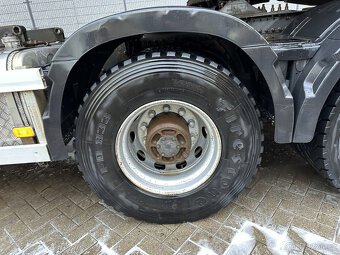 Eur6 sklápěč - tahač 6x4 Volvo spaní - 13