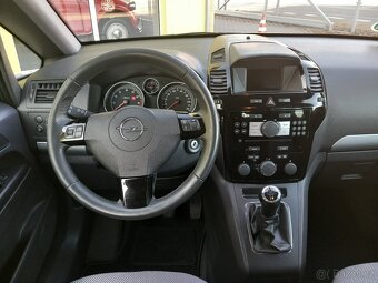 Opel Zafira 1.6i TAŽNÉ 7 MÍST 2010 BEZ KOROZE - 13