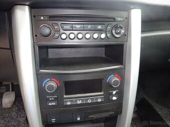 Peugeot 207 1,6 HDI - 13