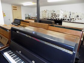 Bílé piano, pianino, klavír Petrof - 13