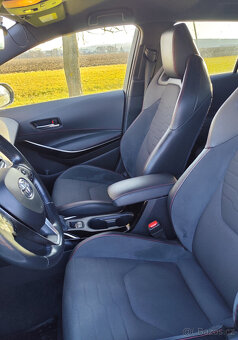 Toyta Corolla Hybrid Touring Sport - Sleva - 13