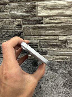 iPhone 15 128GB Blue, baterie 83% - 13