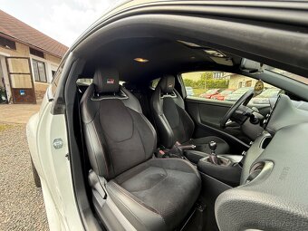 Toyota Yaris GR 1.6T STAGE 2 /doplňky/kola/Ohlins/invida - 13