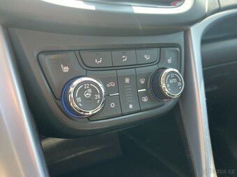 Zafira 1.4 turbo 103kw, 1. majitel, 7 míst, serviska - 13