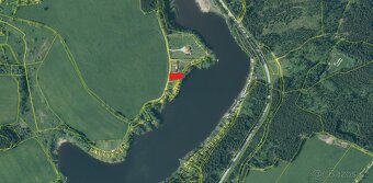 Pozemek přímo u jezera nedaleko Frymburku - 13