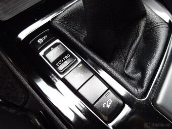 BMW X1 2,0 D, 4X4, 140kW,garance km,AUTOMAT - 13