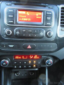 Kia Carens 1,7 CRDI, model 2016, pravidelný servis - 13