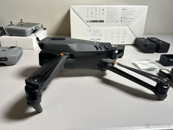 DJI Mavic 3 Fly More Combo Drone 5.1K Video L2A RC231 46 min - 13
