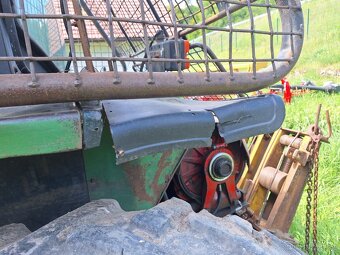 JOHN DEERE 6110 SE 4X4 - 13