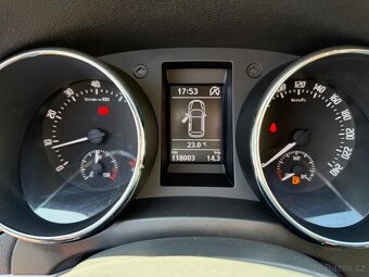 ► ŠKODA YETI 1,4 TSI - 90 KW, TOP KM, PARK. SENZORY◄ - 13