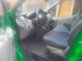 Renault Trafic - 13