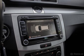 Volkswagen Passat Variant 2.0 TDI Trendline DSG DPF - 13
