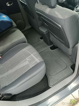 Renault Megane 1.9dci - 13