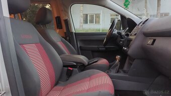 Volkswagen caddy maxi 2.0 tdi 103kw 4x4 7 míst - 13