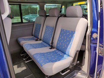 VW CARAVELLE 1.9 TDi,77KW,2007,8 MÍST,DAB,NAVI,PDC,ZÁVĚS. - 13
