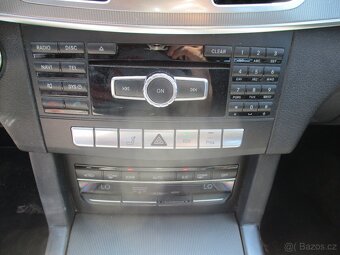 MERCEDES E220 CDi Avantgarde 9G-Tronic 03/2015 - 13