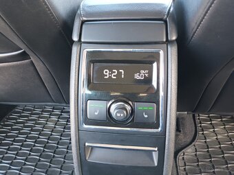 Škoda Superb 2,0 TDI,125KW,4X4,ČR,KŮŽE,NAVI - 13