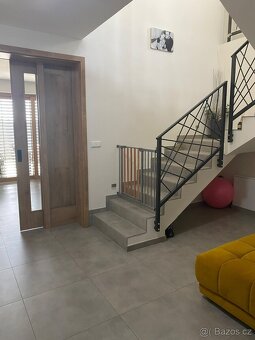 Novostavba RD 360m2 - 13