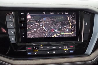 Volkswagen VW Touareg 3.0TDI 210 kW, Vzduch, Tažné, Webasto - 13