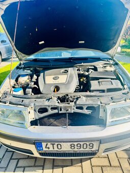 Prodám zachovalou Škoda Octavia 1.9tDi12/2006 první majitel - 13