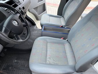 VW Transportér 2.5 TDI 128kw, manuál,2008,klima,ČR 1.majitel - 13