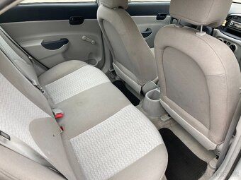 Hyundai Accent 1,4 71 kW - 13