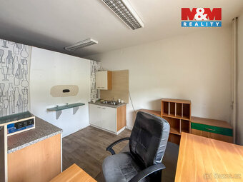 Pronájem rodinného domu, 225 m², Lichkov - 13