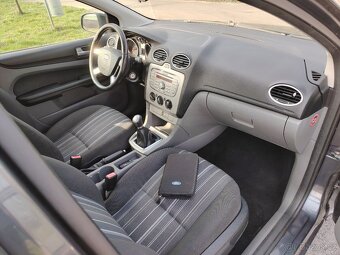 Prodám Ford Focus 1.6TDCI 66Kw tažné, hezký stav bez závad - 13