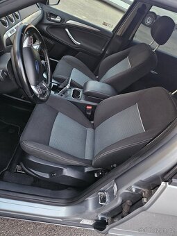 Ford s-max 2.0tdci ČR 2014 - 13