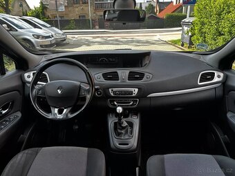 Renault Grand Scénic 1.5 dCi Navi 7 míst ALU kola Rok 2014 - 13