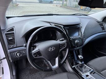 Hyundai i40, 1.6GDi 99 kW navi. xenony - 13