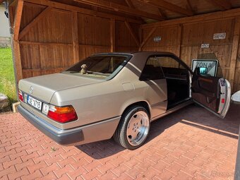 Mercedes Benz w124 coupe 300 ce - 13