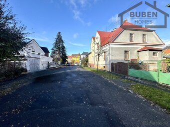 RD 4+kk s garáží, skladem, pergolou a zahradou 324 m² - Tac - 13