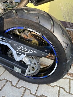 Suzuki DL 650 V-Strom - 13