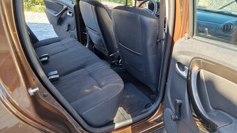 DACIA DUSTER 4x4 1.5 DCI 81KW.NEZÁVISLÉ TOPENÍ.KLIMA.TAŽNÉ. - 13