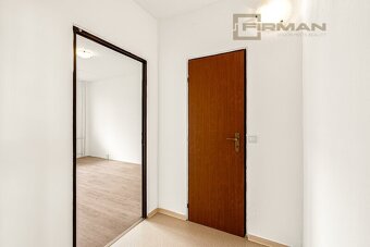 Prodej slunného bytu 2+1 62m² s balkonem a dvěma sklepy - 13