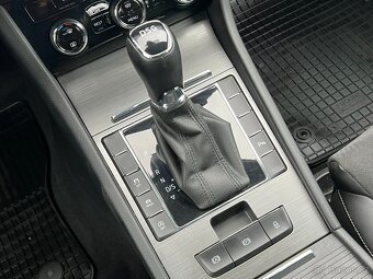 Škoda Superb 2.0 TDI 147KW STYLE DSG 1MAJITEL - 13