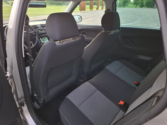 Škoda Fabia II kombi SPORT 1.2TSi 63kW,navigace.aut.klima - 13