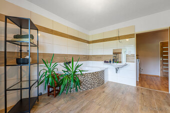 Prodej, rodinný dům, 4+kk, Dešenice - 13