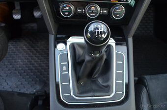 PRODÁM VW PASSAT 2.0TDI COMBI 150PS 2019 LED NAVI - 13