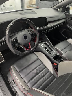 VW Golf 8 GTI, 2021, DSG, 98.000km, dph, top stav - 13