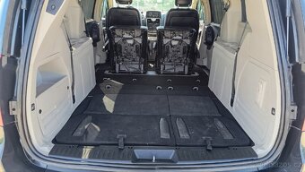 Chrysler Town & Country 3,6 V6 + LPG 7m.Stow'N'Go Limited - 13