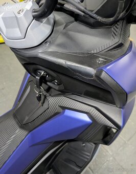 Aprilia SR GT 125 - 13